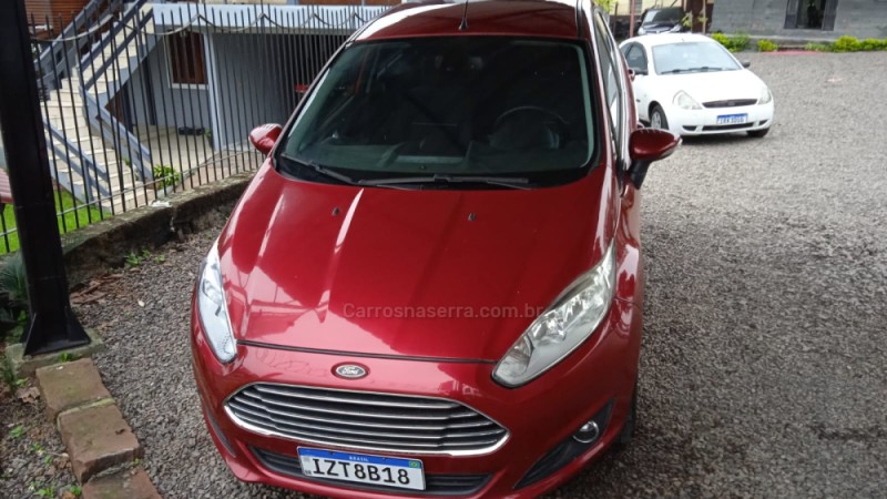 FIESTA 1.6 TITANIUM HATCH 16V FLEX 4P AUTOMÁTICO - 2017 - NOVO HAMBURGO