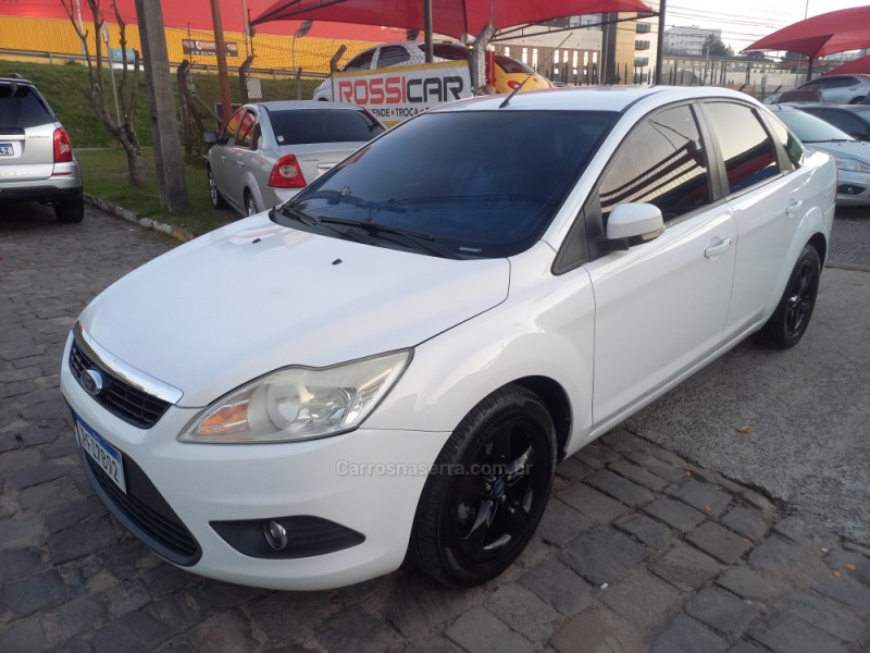 focus 1.6 se sedan 16v flex 4p manual 2012 farroupilha
