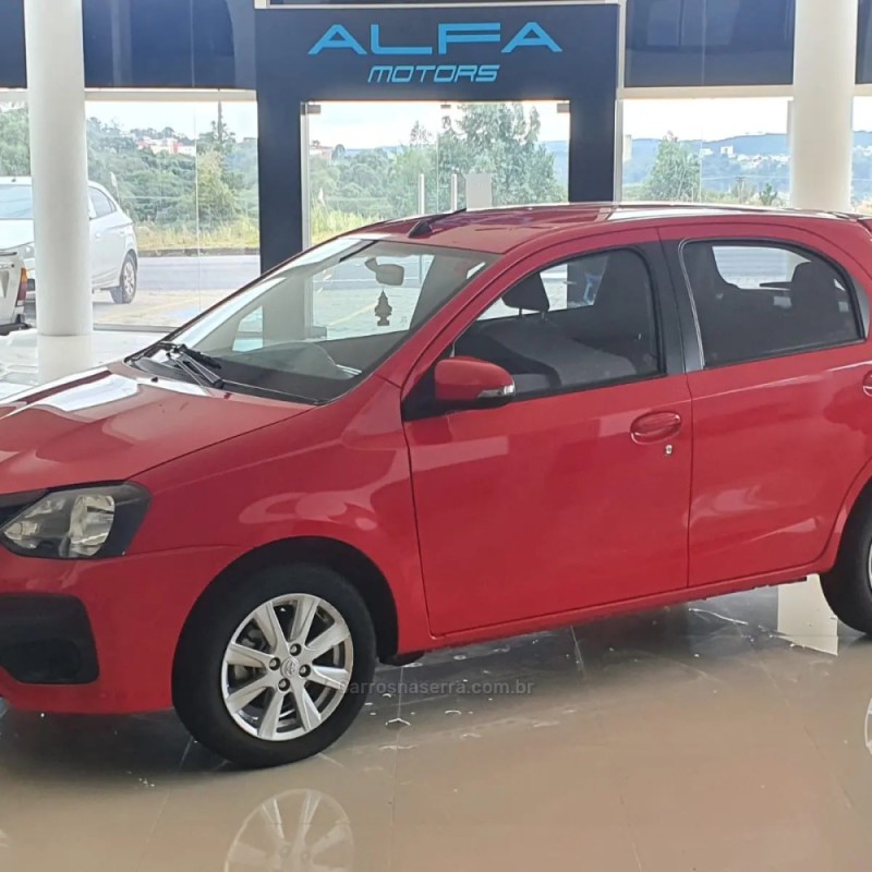 ETIOS 1.5 X PLUS 16V FLEX 4P MANUAL - 2019 - CAXIAS DO SUL