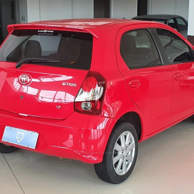 ETIOS 1.5 X PLUS 16V FLEX 4P MANUAL - 2019 - CAXIAS DO SUL