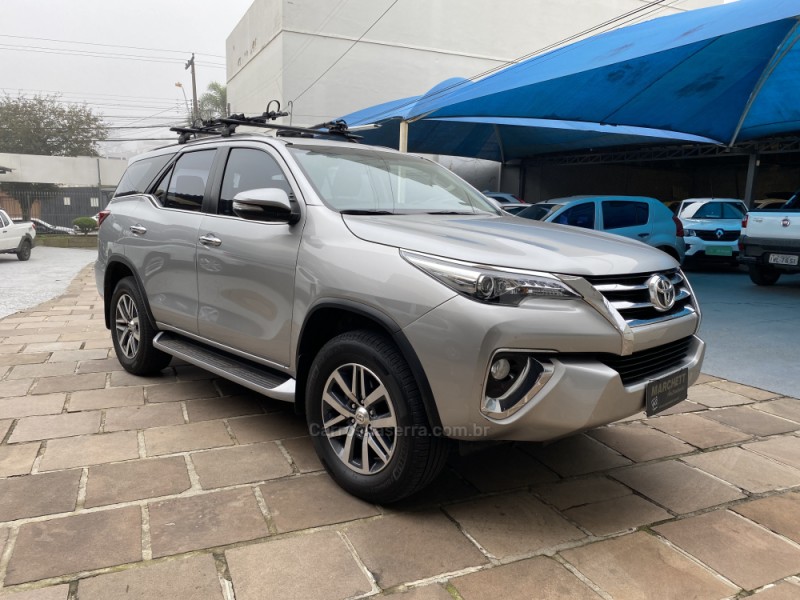 hilux sw4 2.8 srx 4x4 16v turbo intercooler diesel 4p automatico 2017 caxias do sul