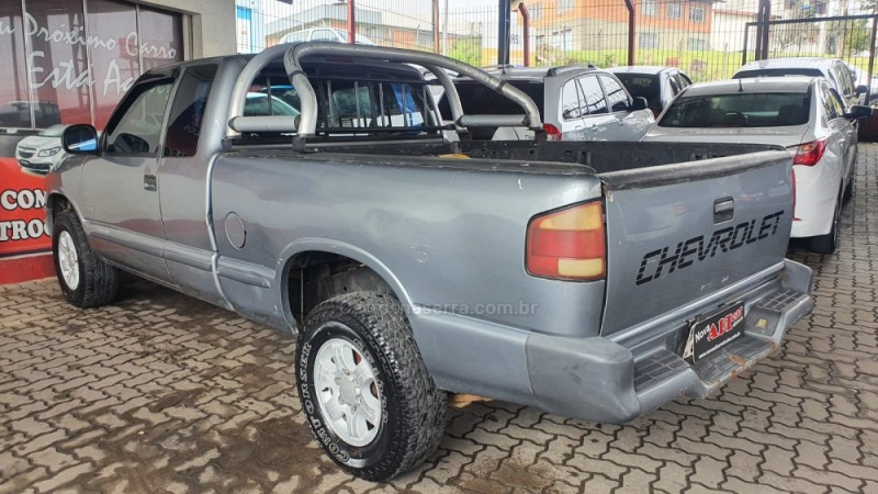 S10 2.2 MPFI DLX 4X2 CE 8V GASOLINA 2P MANUAL - 1997 - CAXIAS DO SUL