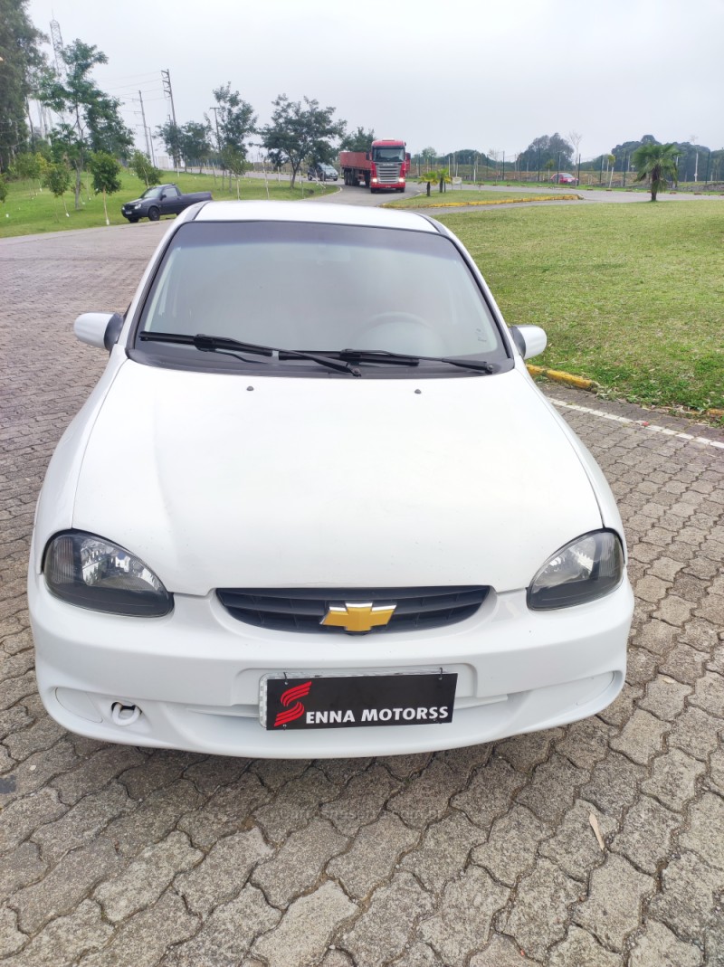 CORSA 1.6 MPFI CLASSIC SEDAN 8V GASOLINA 4P MANUAL - 2003 - CAXIAS DO SUL