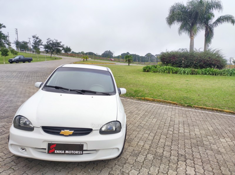 CORSA 1.6 MPFI CLASSIC SEDAN 8V GASOLINA 4P MANUAL - 2003 - CAXIAS DO SUL