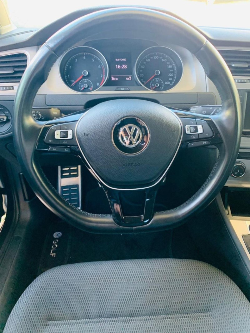 GOLF 1.0 TSI COMFORTLINE 12V TOTAL FLEX 4P MANUAL - 2017 - CAXIAS DO SUL