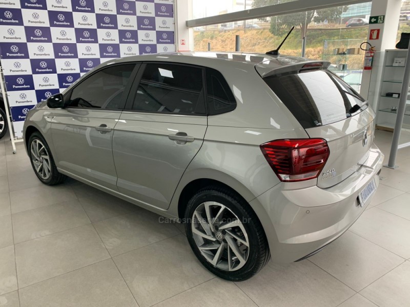 POLO 1.0	200 TSI HIGHLINE AUTOMÁTICO    - 2019 - CAXIAS DO SUL