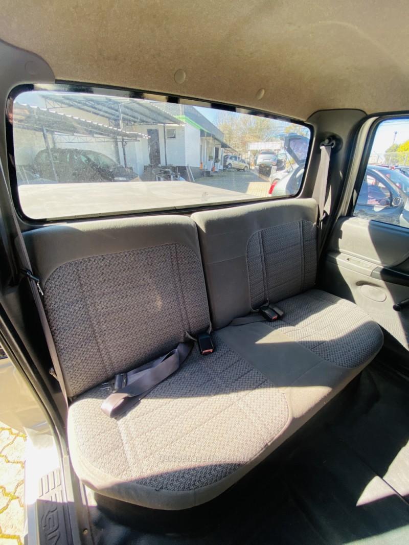 RANGER 2.8 XL 4X4 CD 8V TURBO INTERCOOLER DIESEL 4P MANUAL - 2003 - CAXIAS DO SUL
