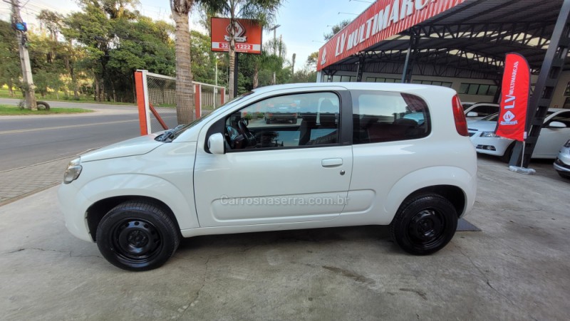 UNO 1.4 ATTRACTIVE 8V FLEX 2P MANUAL - 2012 - CAXIAS DO SUL