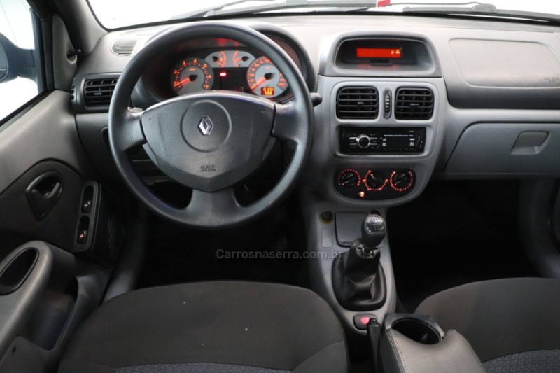 CLIO 1.6 EXPRESSION 16V GASOLINA 4P MANUAL - 2008 - CAXIAS DO SUL