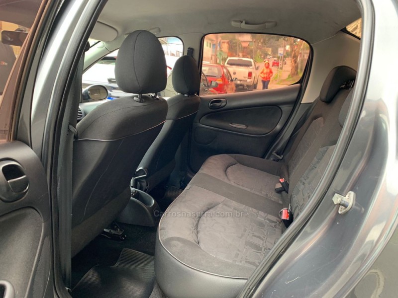207 1.4 XR PASSION SPORT 8V FLEX 4P MANUAL - 2010 - CAXIAS DO SUL