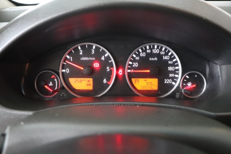 FRONTIER 2.5 SL 4X4 CD TURBO ELETRONIC DIESEL 4P AUTOMÁTICO - 2015 - CAXIAS DO SUL