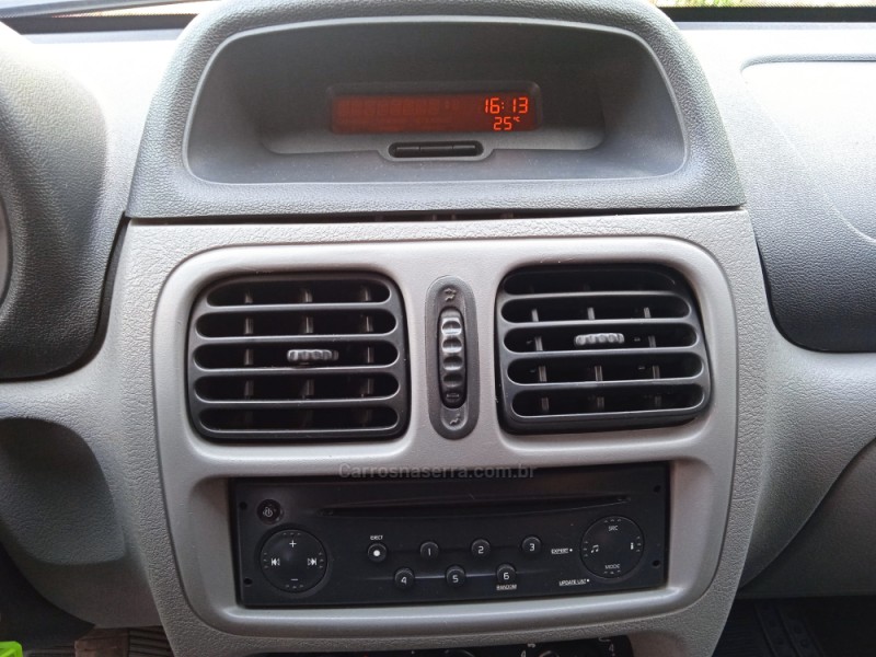 CLIO 1.6 PRIVILÉGE 16V FLEX 4P MANUAL - 2009 - CAXIAS DO SUL