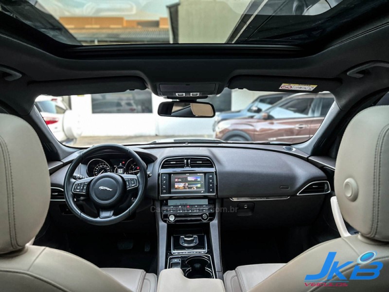 F-PACE 2.0 DIESEL PRESTIGE 180CV 4P AUTOMÁTICO - 2017 - NOVO HAMBURGO