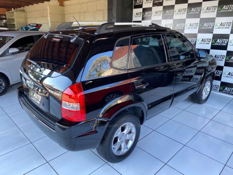 TUCSON 2.0 GL 2WD 16V GASOLINA 4P MANUAL - 2011 - CAXIAS DO SUL