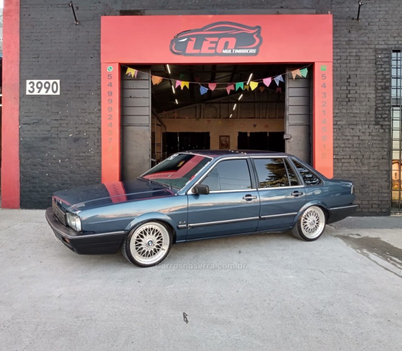 santana 2.0 gls 8v gasolina 2p manual 1990 caxias do sul