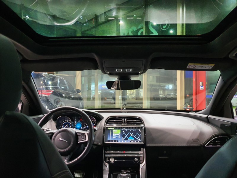 XE 2.0 16V SI4 TURBO GASOLINA R-SPORT 4P AUTOMÁTICO - 2019 - FARROUPILHA