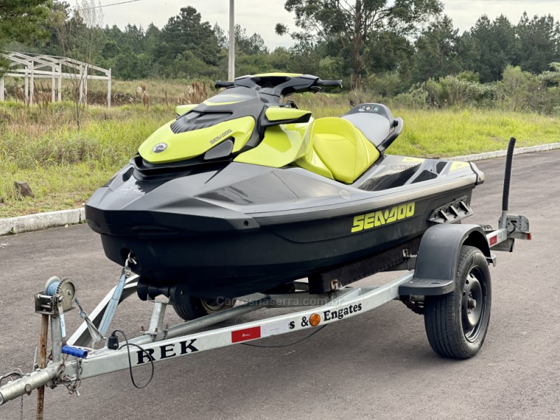JET SKI GTR 230 - 2020 - SãO SEBASTIãO DO CAí