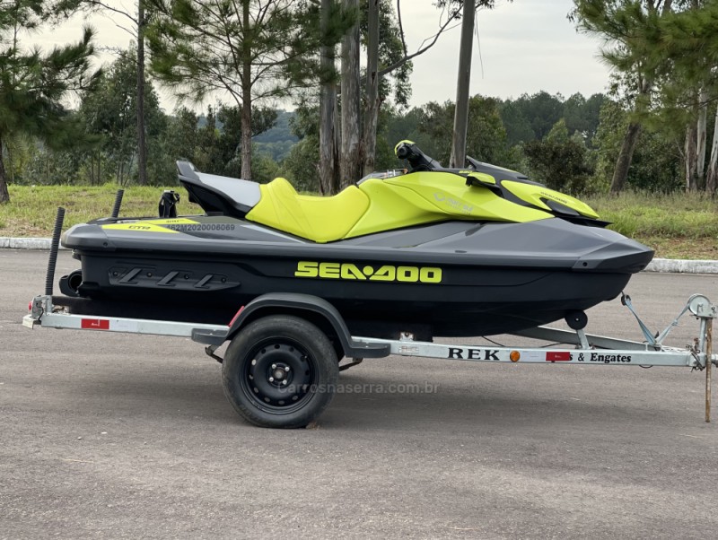 JET SKI GTR 230 - 2020 - SãO SEBASTIãO DO CAí