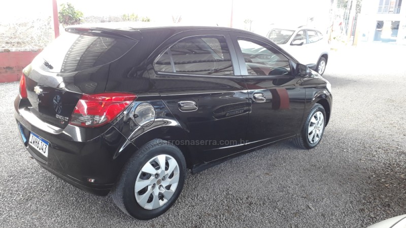 ONIX 1.0 LT PLUS 8V FLEX 4P MANUAL - 2015 - CAXIAS DO SUL