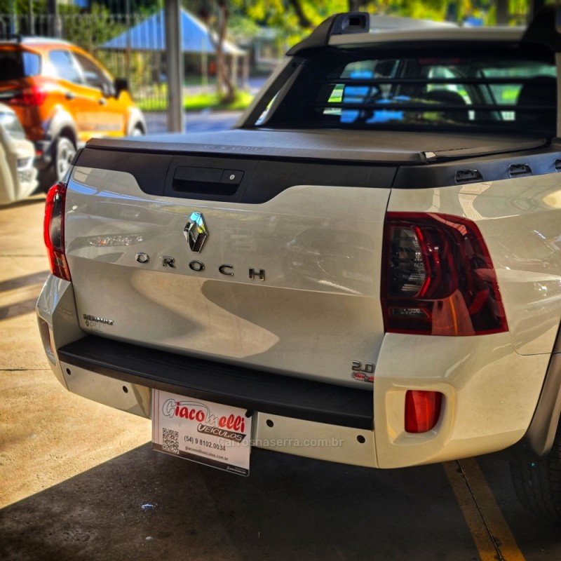 DUSTER OROCH 2.0 16V FLEX DYNAMIQUE AT 4P AUTOMÁTICO - 2018 - CAXIAS DO SUL