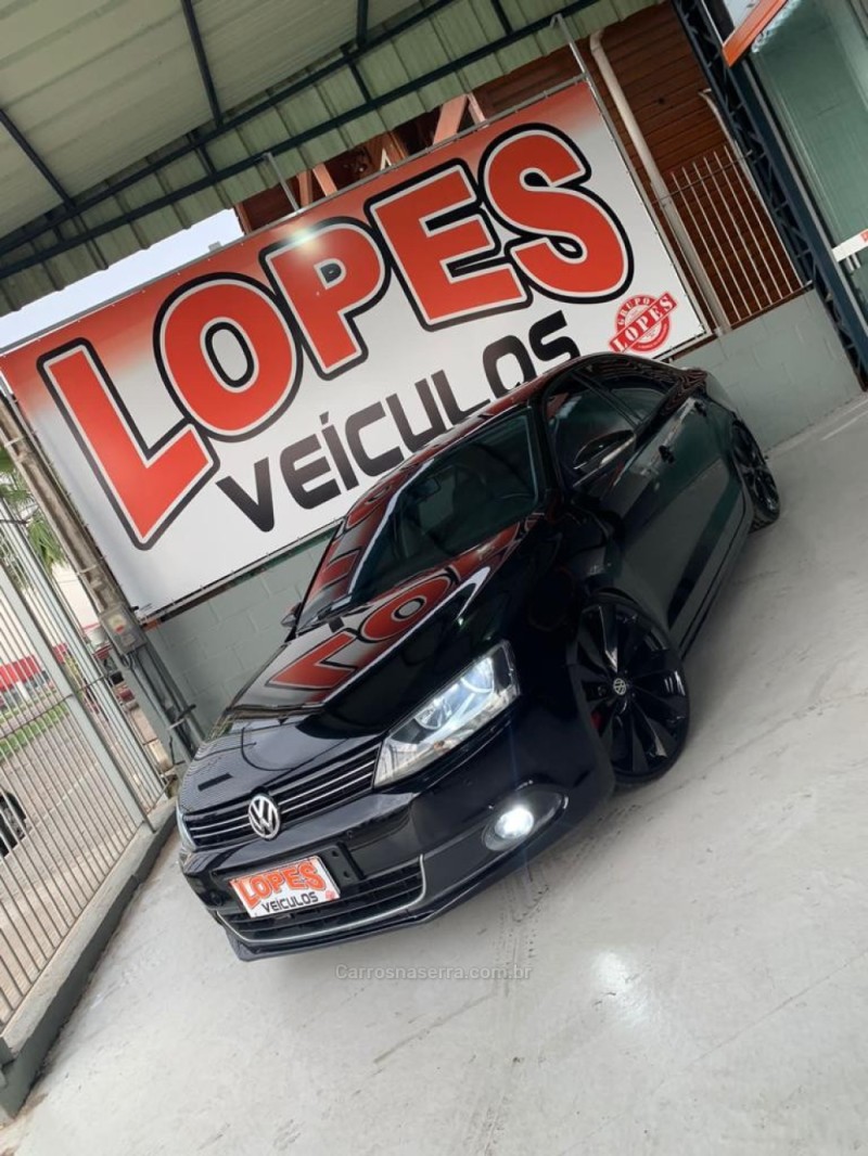 JETTA 2.0 COMFORTLINE FLEX 4P TIPTRONIC