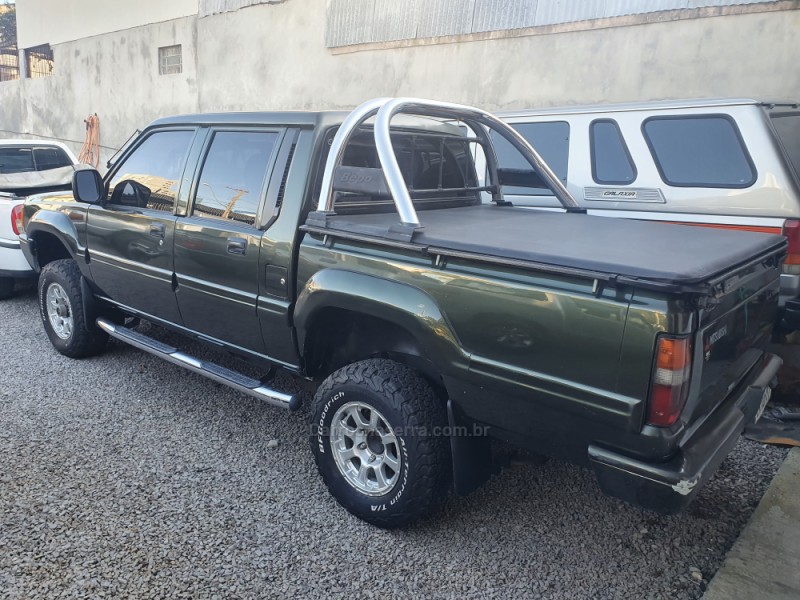 L200 2.5 GLS 4X4 CD 8V TURBO DIESEL 4P MANUAL - 2000 - CAXIAS DO SUL
