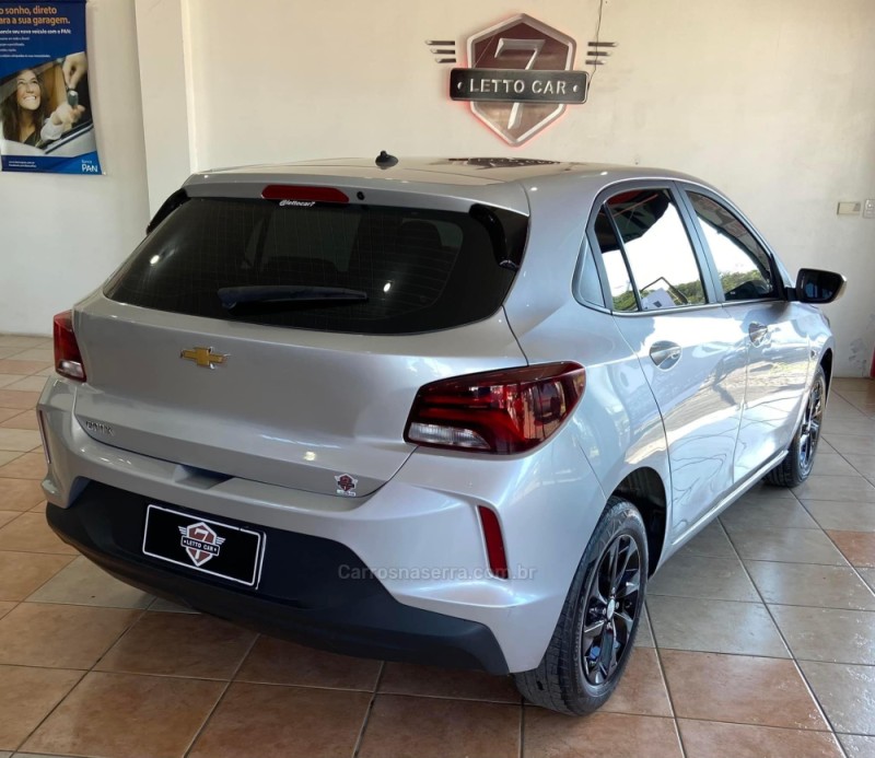 ONIX 1.0  LT 12V TURBO FLEX 4P MANUAL - 2021 - IGREJINHA