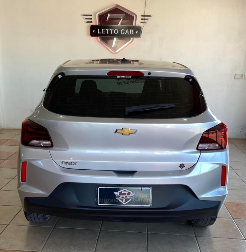 ONIX 1.0  LT 12V TURBO FLEX 4P MANUAL - 2021 - IGREJINHA