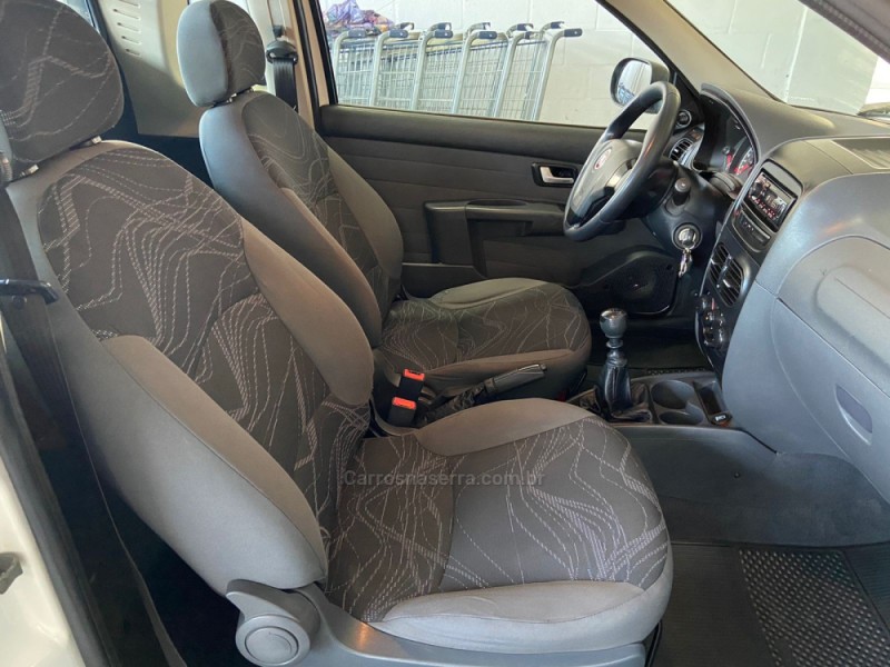 STRADA 1.4 MPI WORKING CE 8V FLEX 2P MANUAL - 2015 - FARROUPILHA