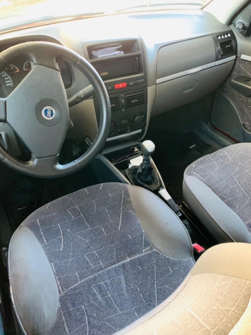 SIENA 1.8 MPI HLX 8V FLEX 4P MANUAL - 2005 - CAXIAS DO SUL