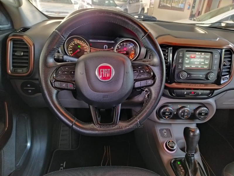 TORO 2.0 16V TURBO DIESEL VOLCANO 4WD AUTOMÁTICO - 2017 - CAXIAS DO SUL