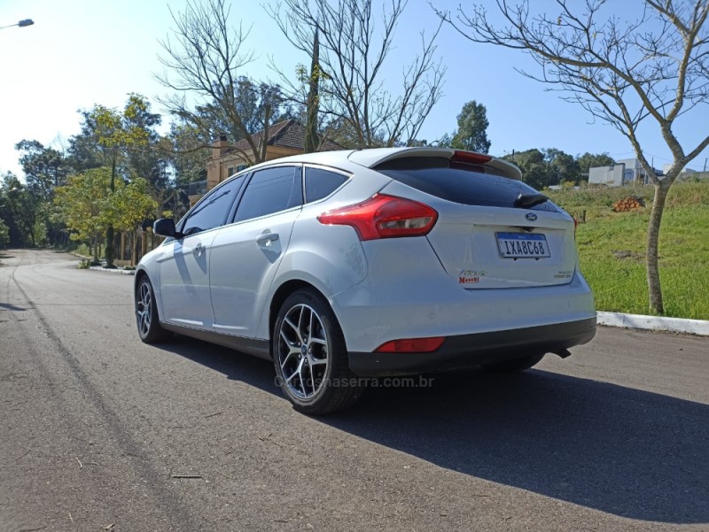 FOCUS 2.0 TITANIUM HATCH 16V FLEX 4P AUTOMÁTICO - 2016 - BENTO GONçALVES