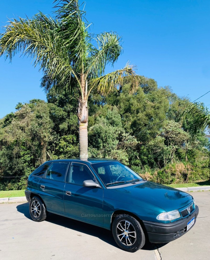 ASTRA 2.0 MPFI GLS 8V GASOLINA 2P MANUAL