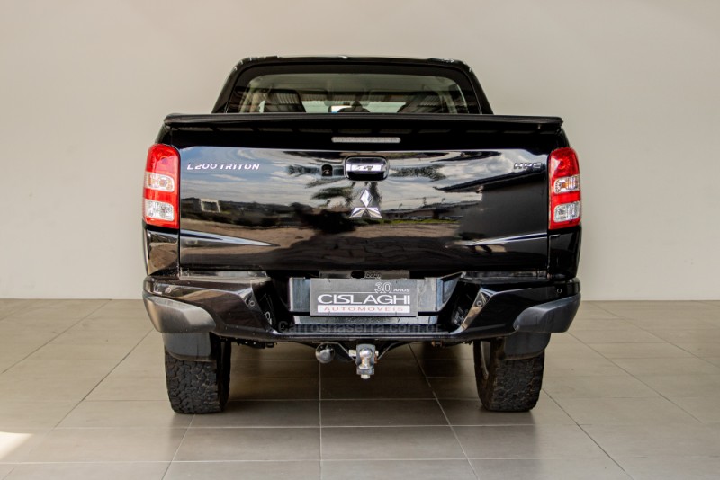 L200 TRITON 2.4 16V TURBO DIESEL SPORT HPE TOP CD 4P 4X4 AUTOMÁTICO - 2018 - CARLOS BARBOSA