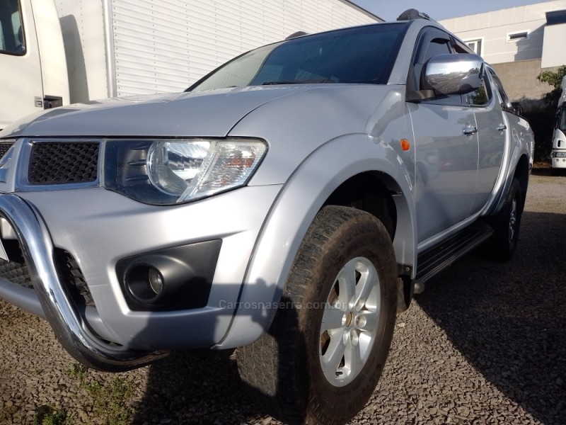 L200 TRITON 3.2 HPE 4X4 CD 16V TURBO INTERCOOLER DIESEL 4P AUTOMÁTICO