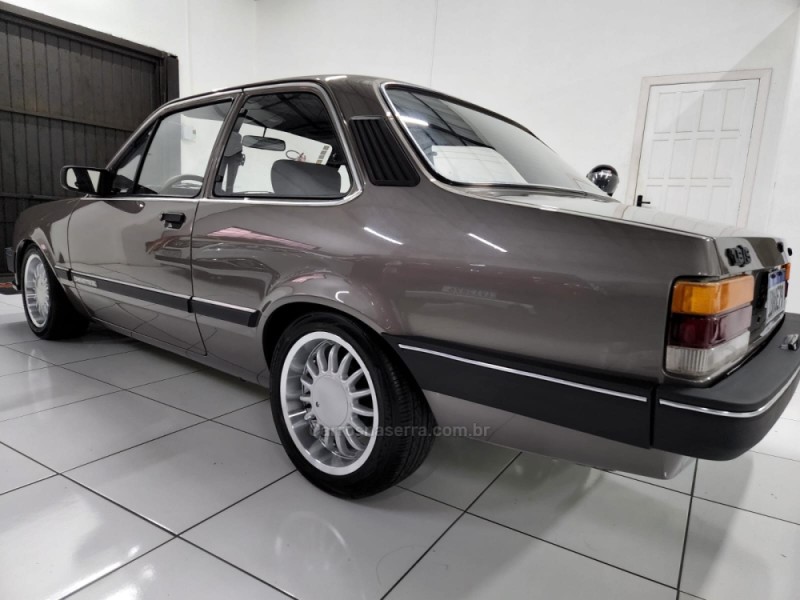 CHEVETTE 1.6 SL 8V GASOLINA 2P MANUAL - 1989 - CAMPO BOM