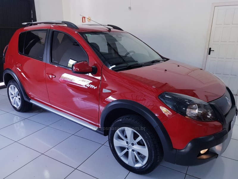 SANDERO 1.6 STEPWAY 8V FLEX 4P MANUAL - 2014 - CAMPO BOM