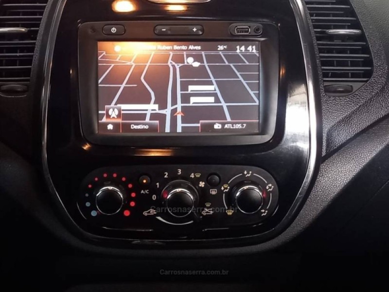 CAPTUR 1.6 16V SCE FLEX ZEN MANUAL - 2018 - CAXIAS DO SUL
