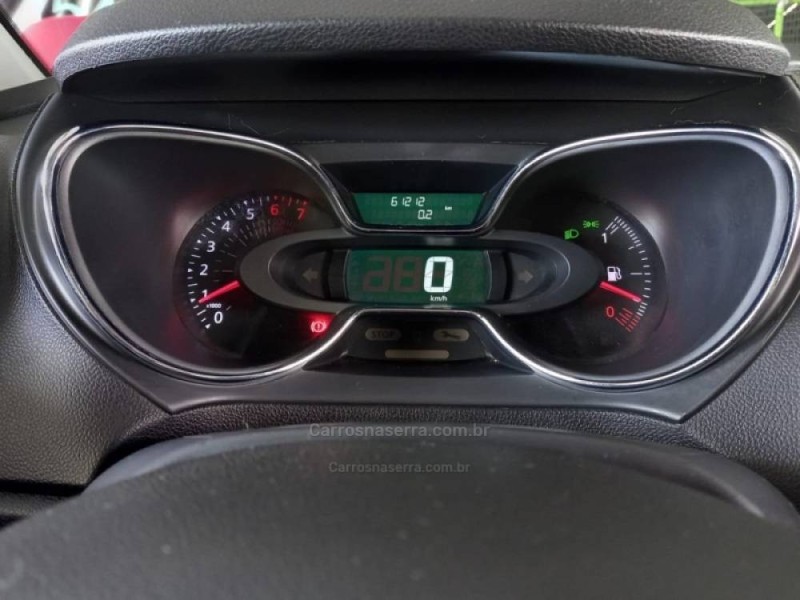 CAPTUR 1.6 16V SCE FLEX ZEN MANUAL - 2018 - CAXIAS DO SUL