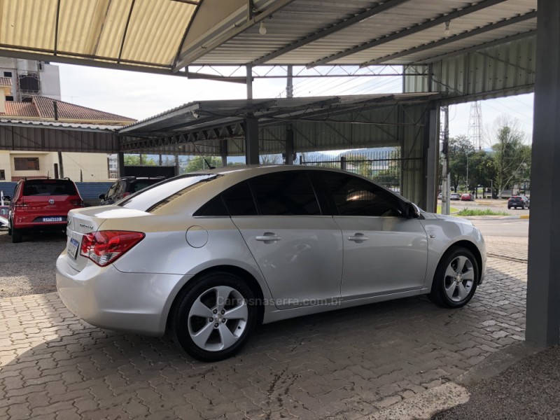 CRUZE 1.8 LT 16V FLEX 4P AUTOMÁTICO - 2013 - BOM PRINCíPIO