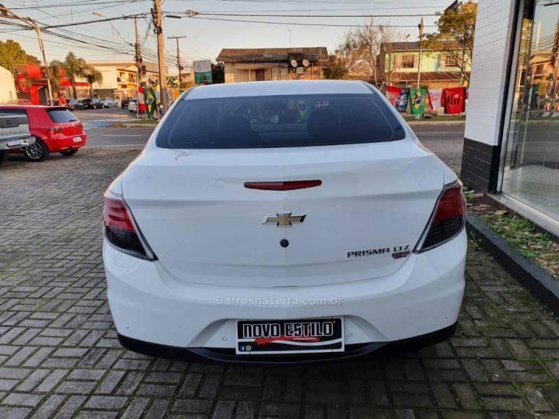 PRISMA 1.4 MPFI LTZ 8V FLEX 4P AUTOMÁTICO - 2016 - CAXIAS DO SUL