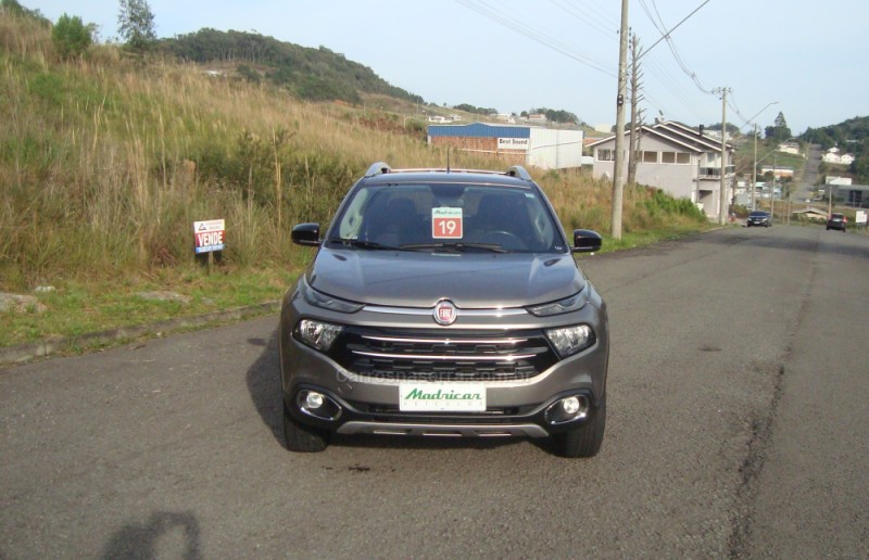 TORO 2.0 16V TURBO DIESEL VOLCANO 4WD AUTOMÁTICO - 2019 - FLORES DA CUNHA