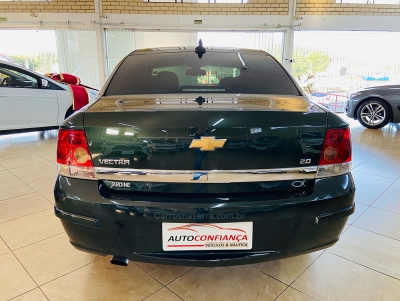 VECTRA 2.0 MPFI ELEGANCE 8V 140CV FLEX 4P AUTOMÁTICO - 2011 - CAPELA DE SANTANA