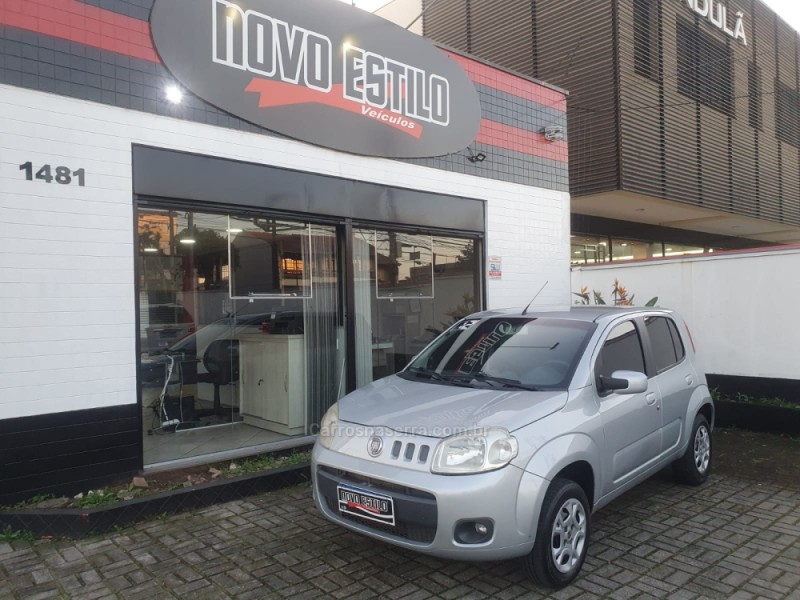 UNO 1.0 EVO VIVACE 8V FLEX 4P MANUAL