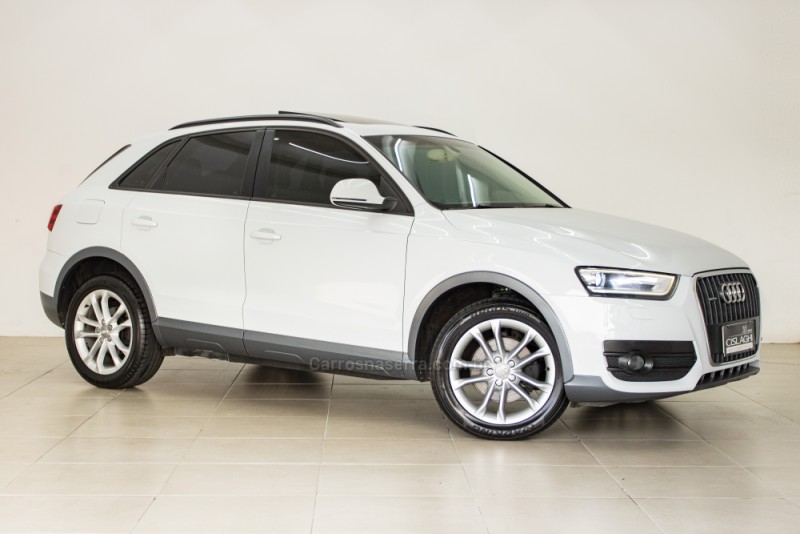 Q3 2.0 TFSI AMBIENTE QUATTRO 4P GASOLINA S TRONIC - 2014 - CARLOS BARBOSA