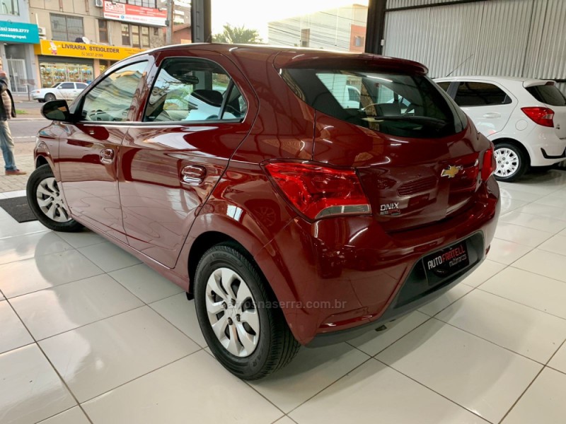 ONIX 1.0 MPFI LT 8V FLEX 4P MANUAL - 2019 - SãO LEOPOLDO