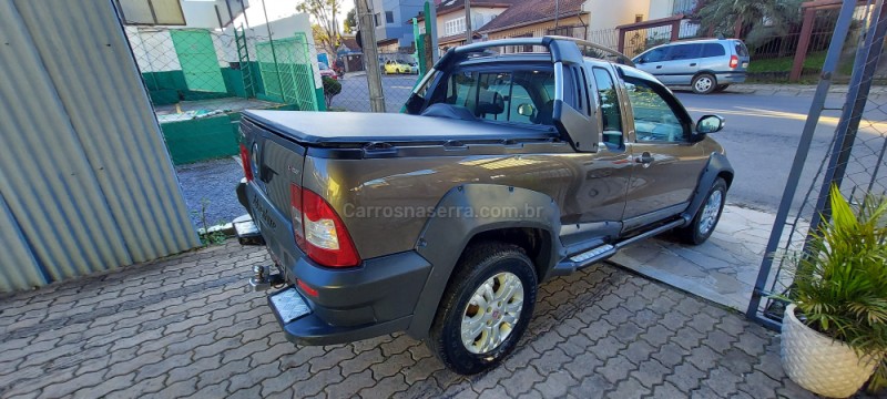 STRADA 1.8 MPI ADVENTURE LOCKER CE 8V FLEX 2P MANUAL - 2009 - CAXIAS DO SUL