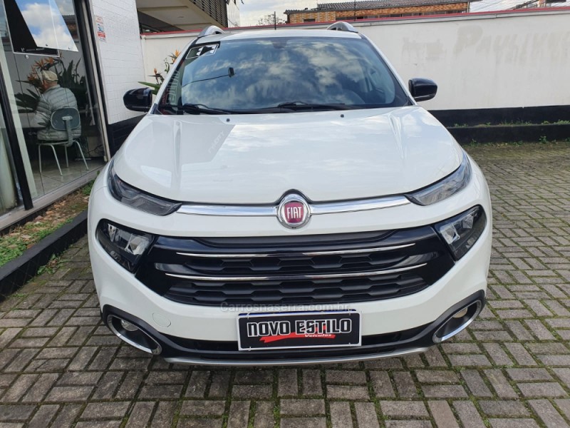 TORO 2.0 16V TURBO DIESEL VOLCANO 4WD AUTOMÁTICO - 2017 - CAXIAS DO SUL