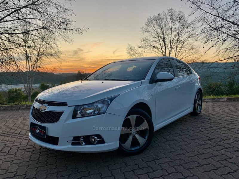 CRUZE 1.8 LT SPORT6 16V FLEX 4P AUTOMÁTICO - 2014 - DOIS IRMãOS