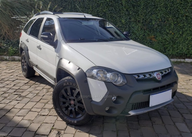 PALIO 1.8 MPI ADVENTURE WEEKEND 16V FLEX 4P AUTOMATIZADO